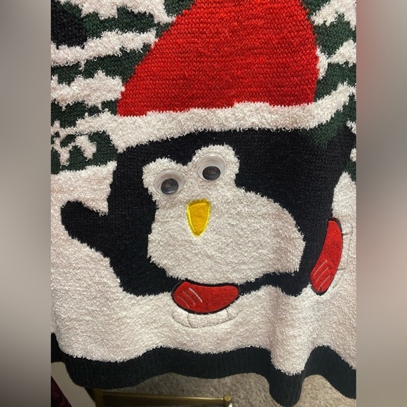 MERRY CHRISTMAS SWEATER - Sz.L skating penguin sweater with wiggle eyes - Picture 5 of 5